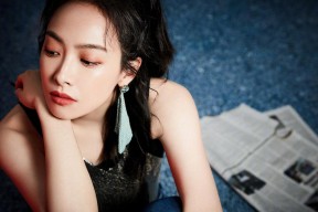 mk体育现在-卡普尔凭借迅猛的反应速度，帮助袋鼠队化解对方进攻，gvgnp卡普尔