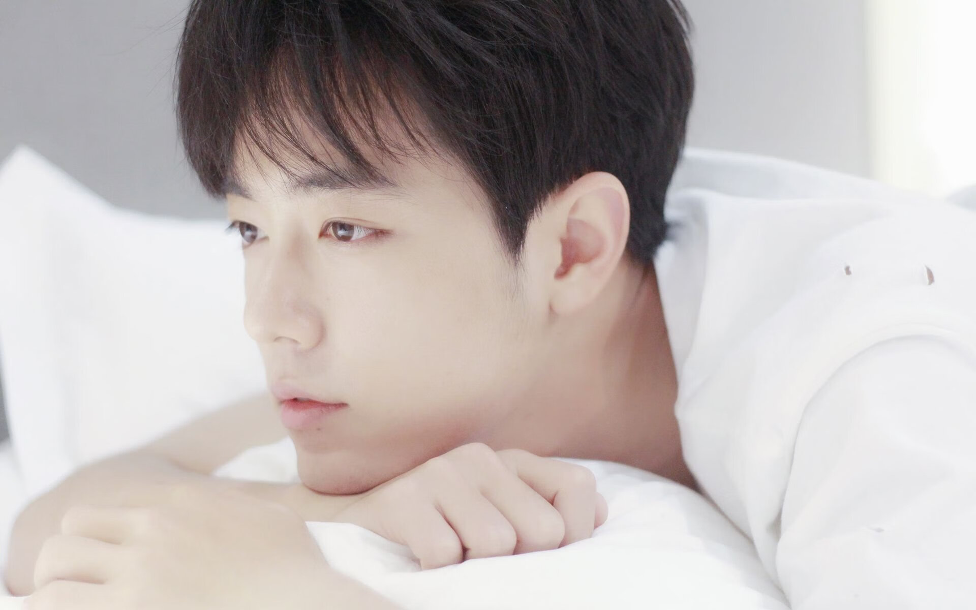 职业联赛裁判权威性建设滞后，五大联赛裁判薪资