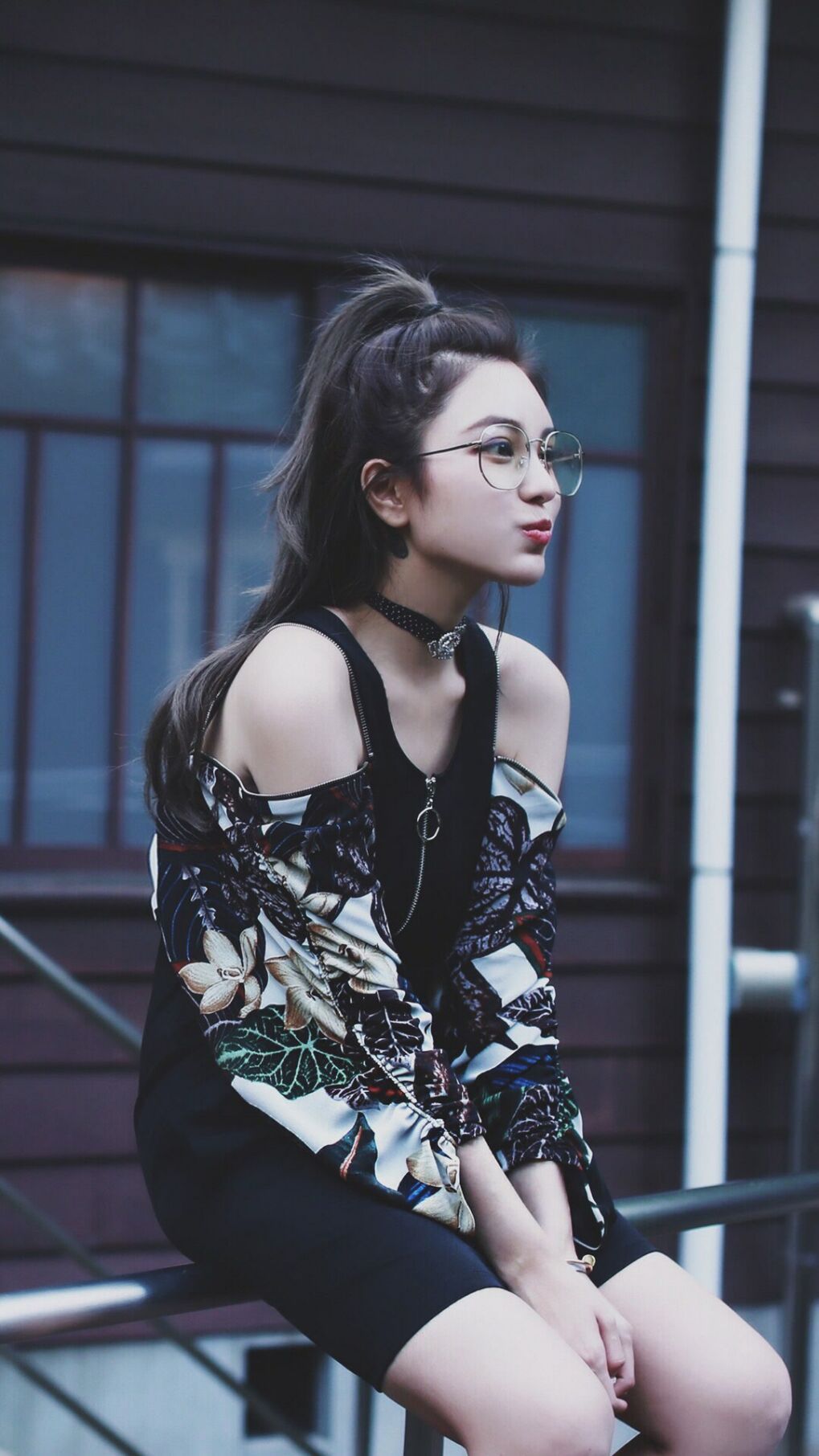 选手早训视频曝光高强度训练引关注，早训项目